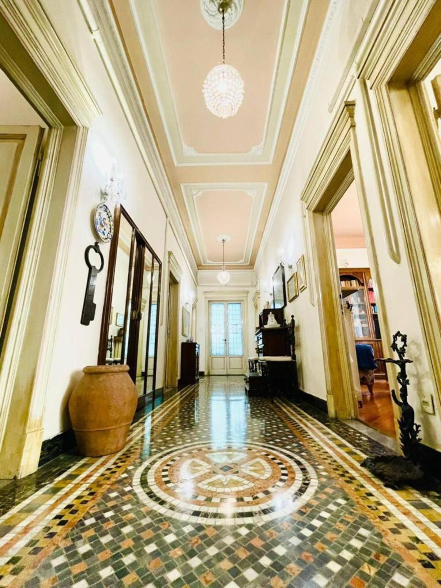 Antiques Lover's Flat, Apartamento Florença